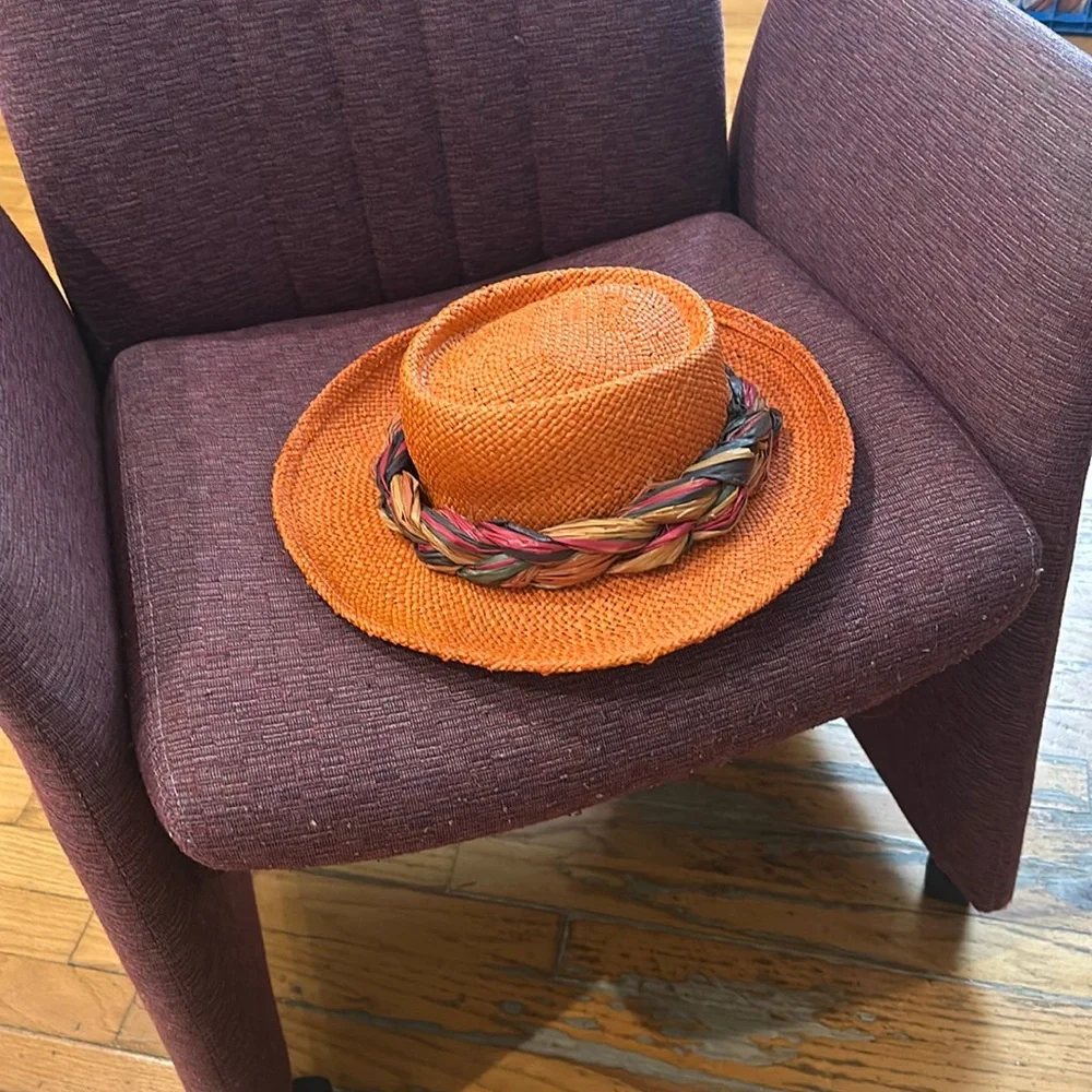 Toucan vintage straw hat. Orange - Picture 1 of 3